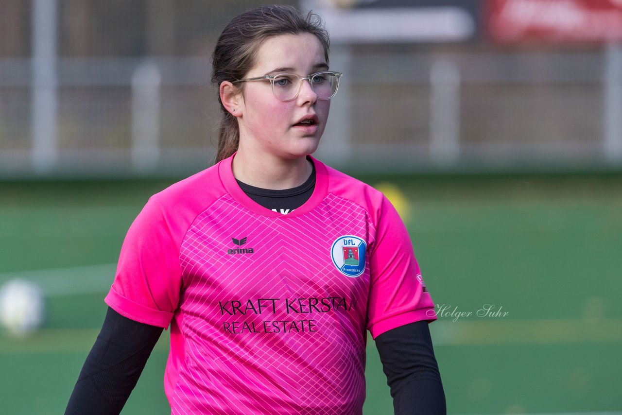 Bild 242 - wCJ VfL Pinneberg - SSV Rantzau : Ergebnis: 0:0